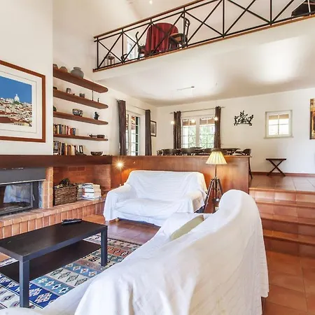 Magnolia Luxo - Lovely Private 3 Bedroom - Private Swimming Pool - Large Garden - Pool T *