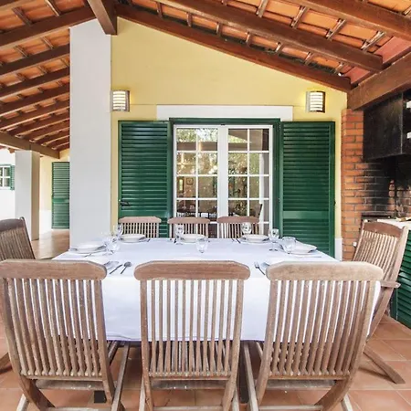 Magnolia Luxo - Lovely Private 3 Bedroom - Private Swimming Pool - Large Garden - Pool T *