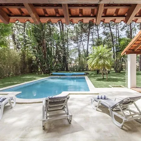 Magnolia Luxo - Lovely Private 3 Bedroom - Private Swimming Pool - Large Garden - Pool T Βίλα