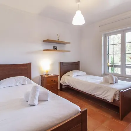 Magnolia Luxo - Lovely Private 3 Bedroom - Private Swimming Pool - Large Garden - Pool T * Lisboa
