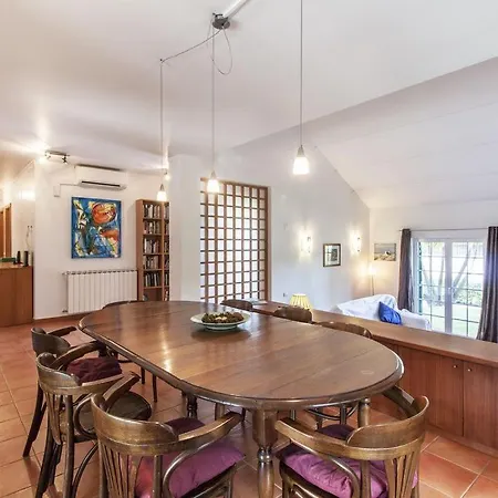 Magnolia Luxo - Lovely Private 3 Bedroom - Private Swimming Pool - Large Garden - Pool T