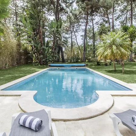Magnolia Luxo - Lovely Private 3 Bedroom - Private Swimming Pool - Large Garden - Pool T